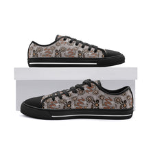 Load image into Gallery viewer, Indigenous design Unisex Low Top Canvas Shoes