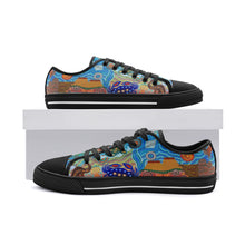 Load image into Gallery viewer, Indigenous designed Low Top Canvas Shoes