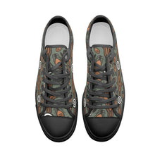 Load image into Gallery viewer, Indigenous design Unisex Low Top Canvas Shoes