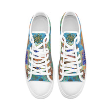Load image into Gallery viewer, Indigenous designed Low Top Canvas Shoes

