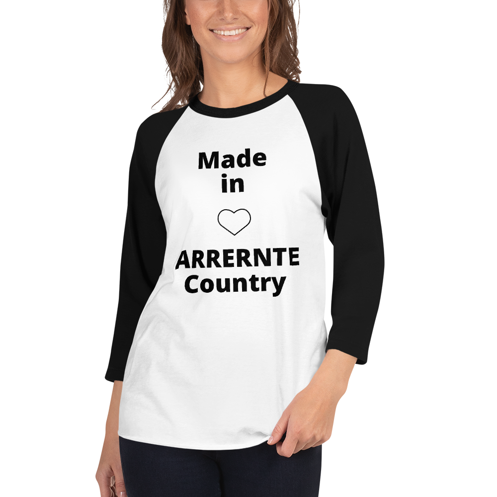 Creative 3/4 sleeve raglan shirt